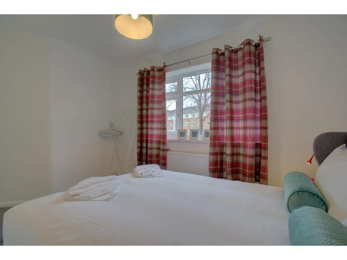 Tatil Evi Gorgeous 3 Bed Home Near Manchester Airport Birleşik Krallık